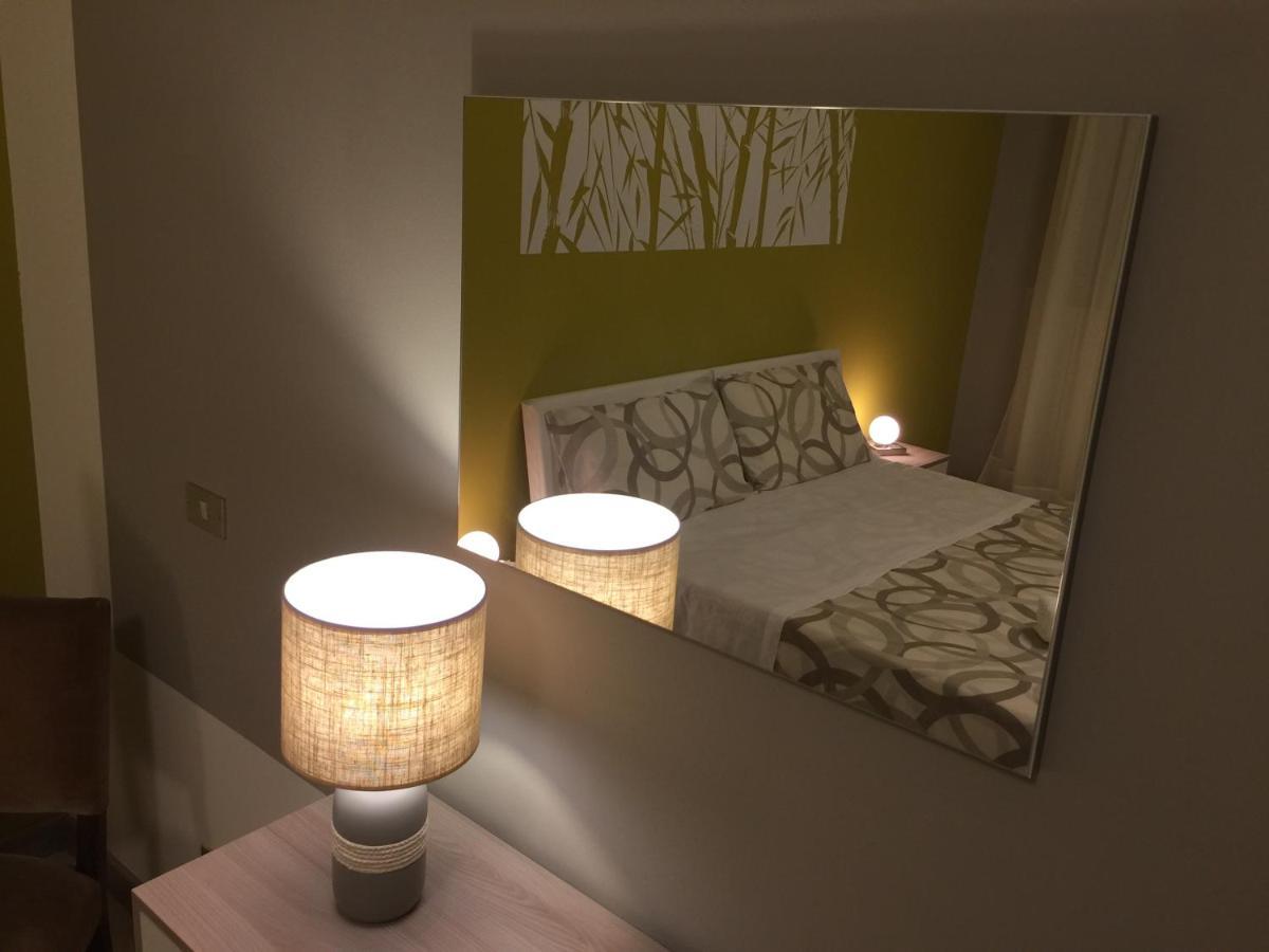 B&B Hollywood Olivadi エクステリア 写真
